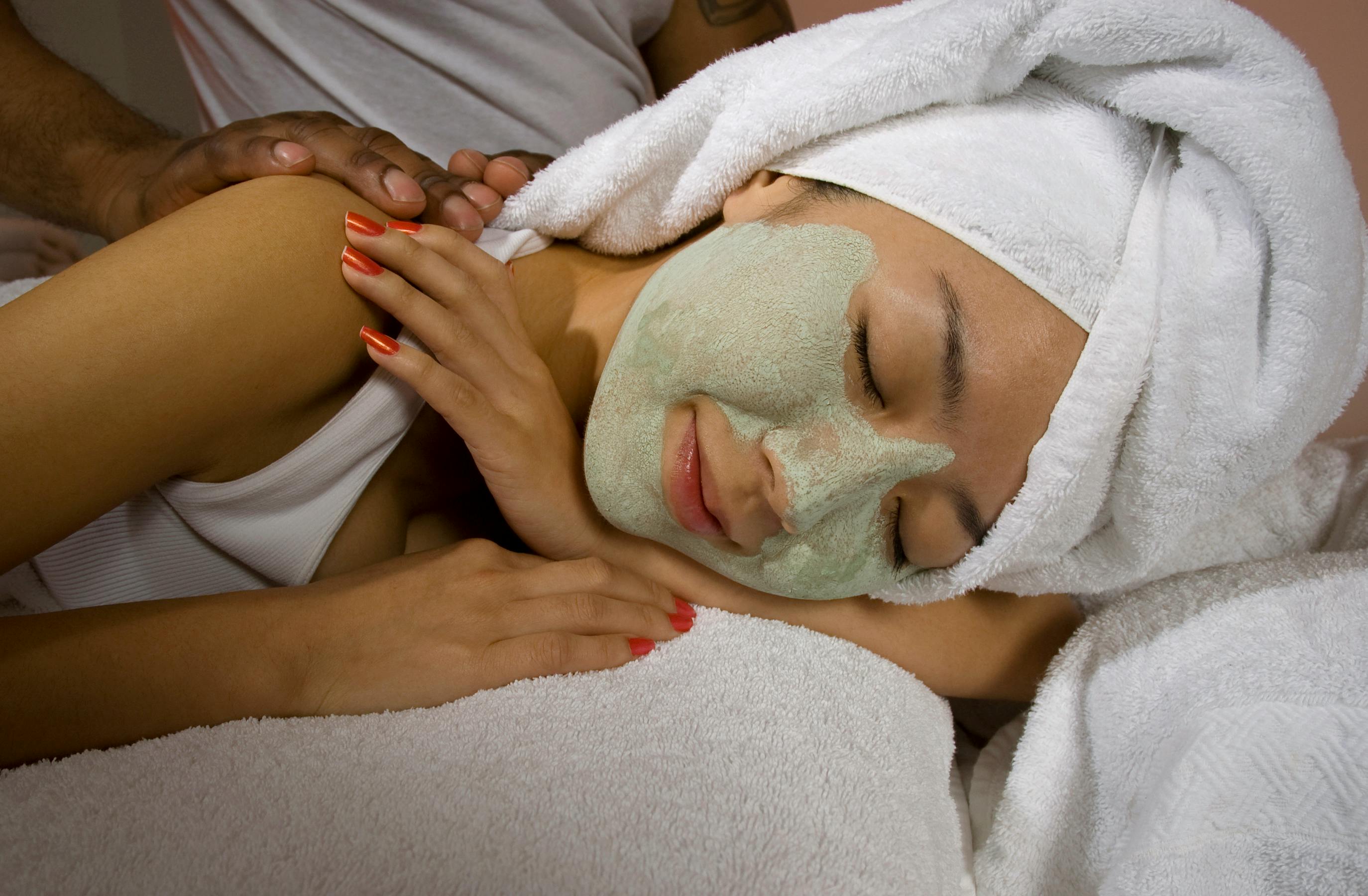 Facial treatment 2